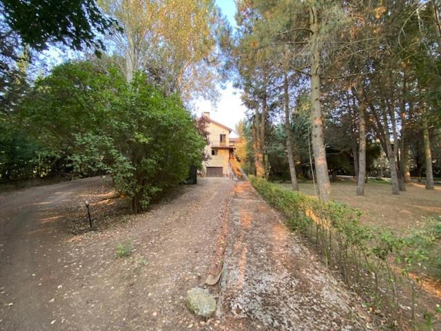 Hotel Rural Villarromana Saldana ภายนอก รูปภาพ