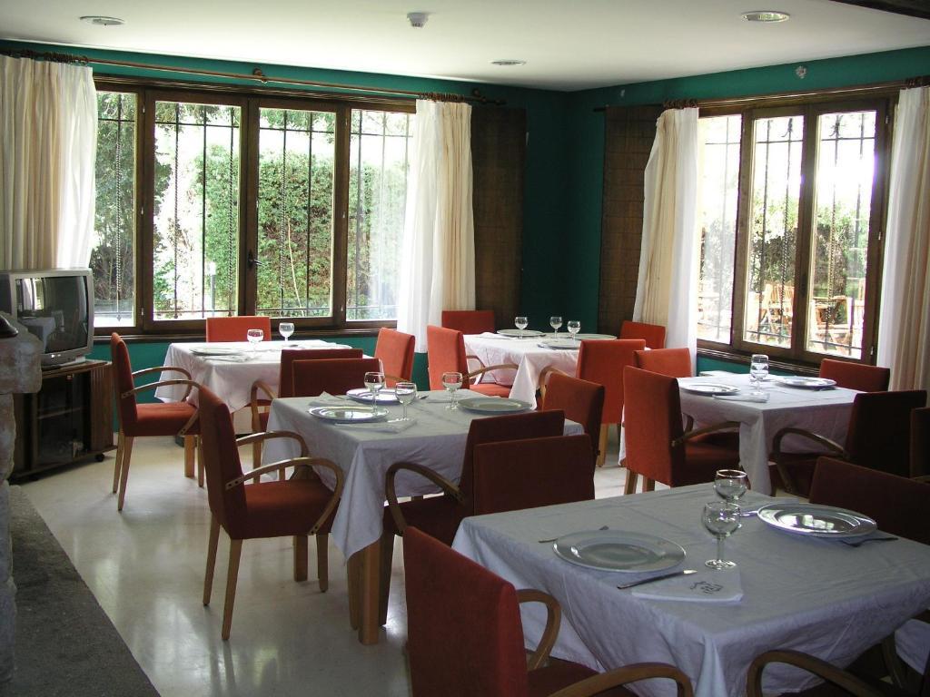 Hotel Rural Villarromana Saldana ภายนอก รูปภาพ